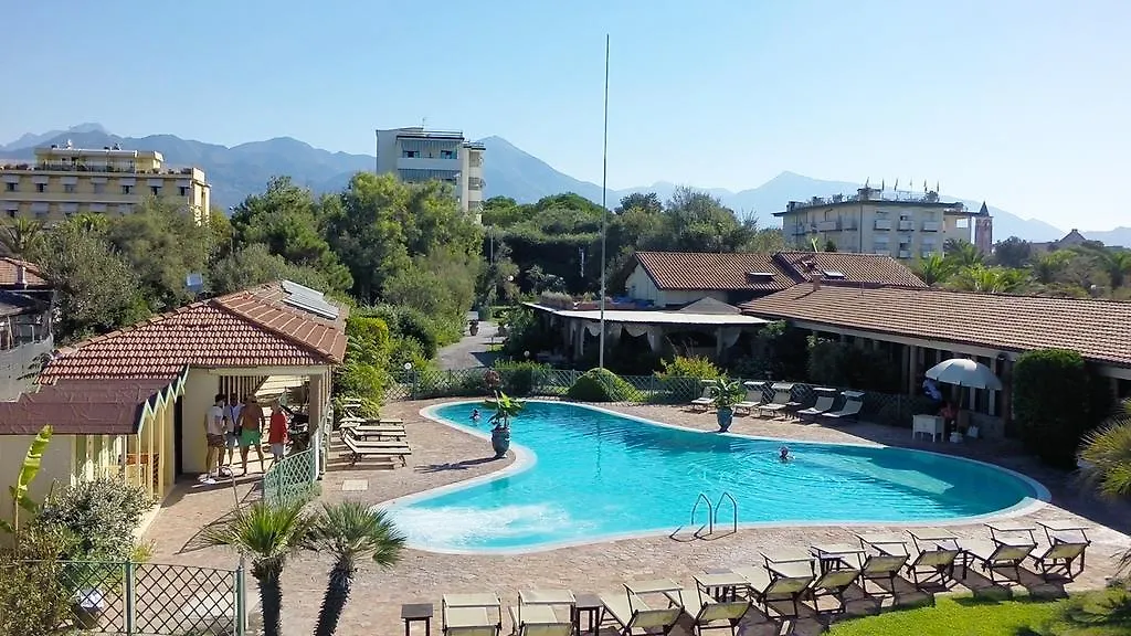 Le Camere Del Soleado Marina di Pietrasanta 3*,  Italy