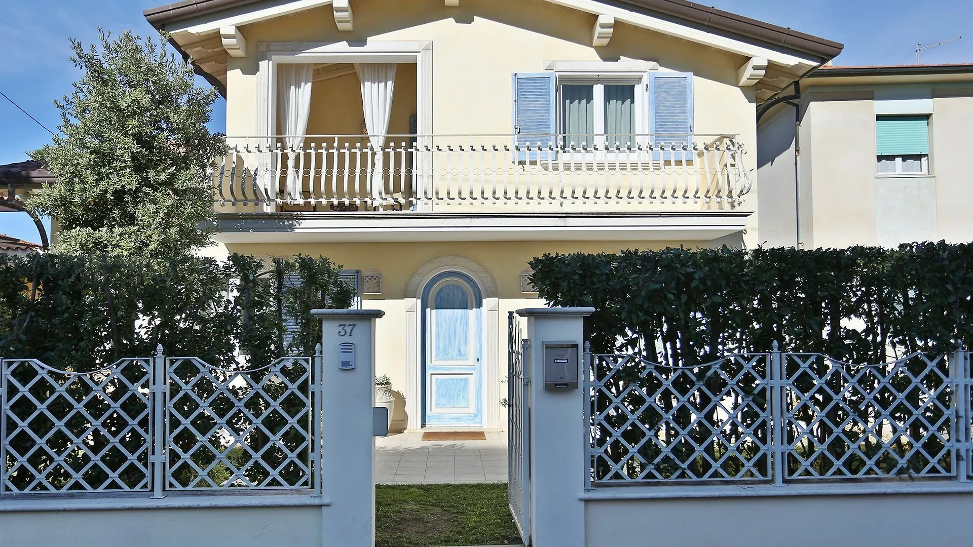 Le Camere Del Soleado Marina di Pietrasanta